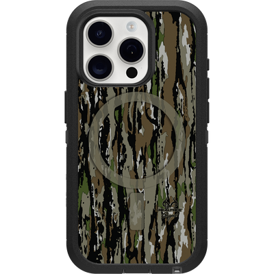 iPhone 15 Pro Defender Series XT Case for MagSafe