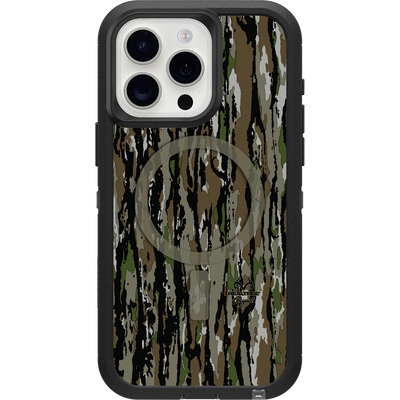 iPhone 15 Pro Max Defender Series XT Case for MagSafe